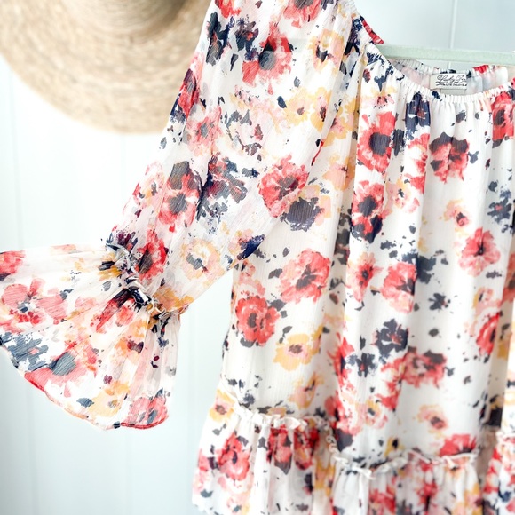 Lucky Brand Crepe Floral Blouse - Picture 4 of 5